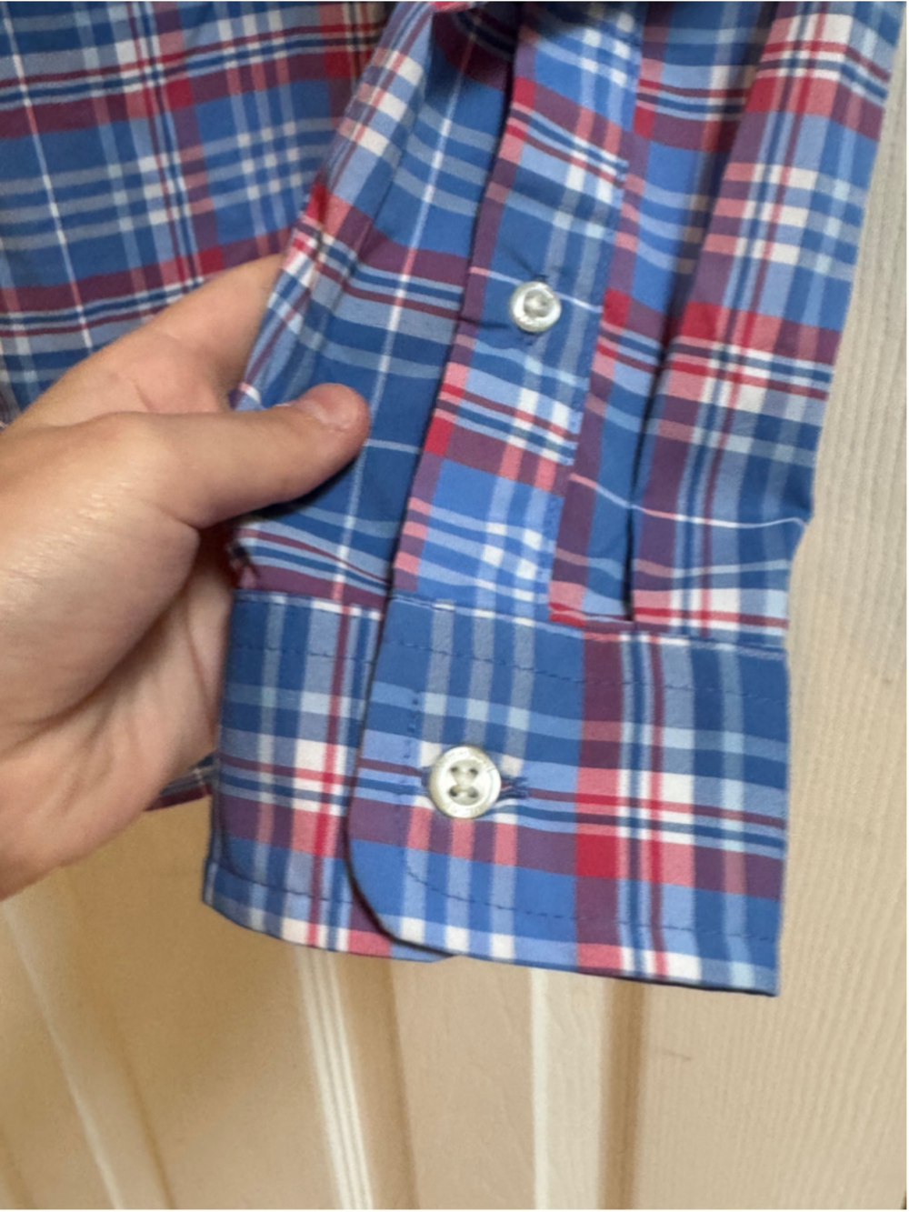 Boys Vineyard Vines Button Down Shirt Size L Blue Red Plaid - NWT - Picture 6 of 8
